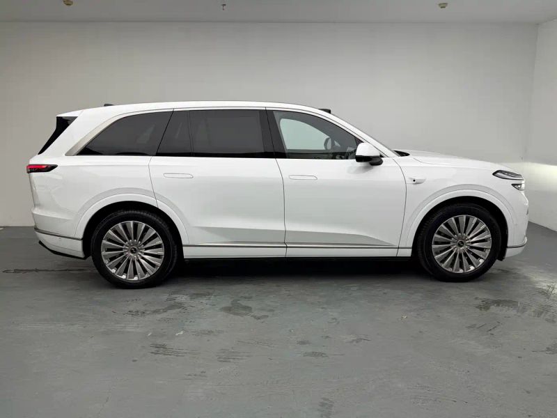 Onvo l90