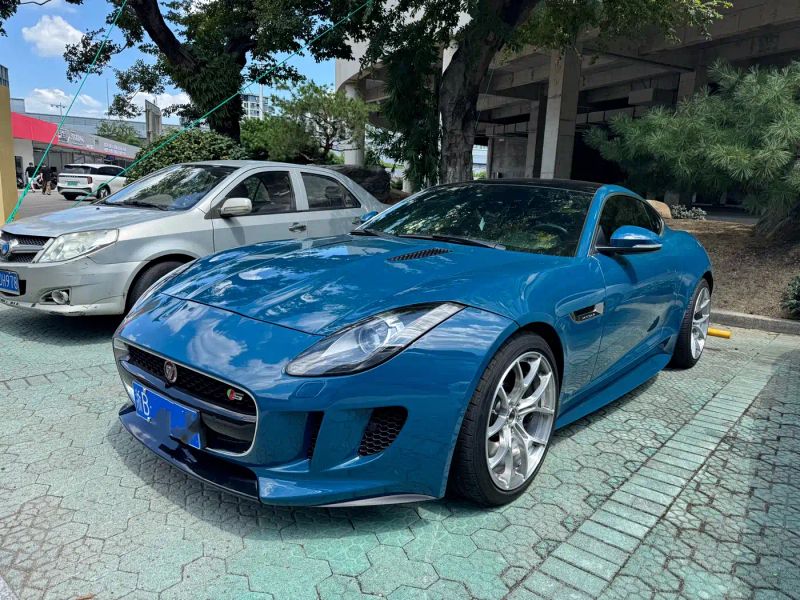 Jaguar F-TYPE