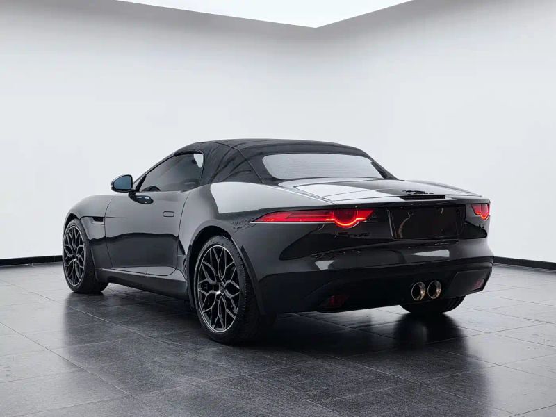 Jaguar F-TYPE