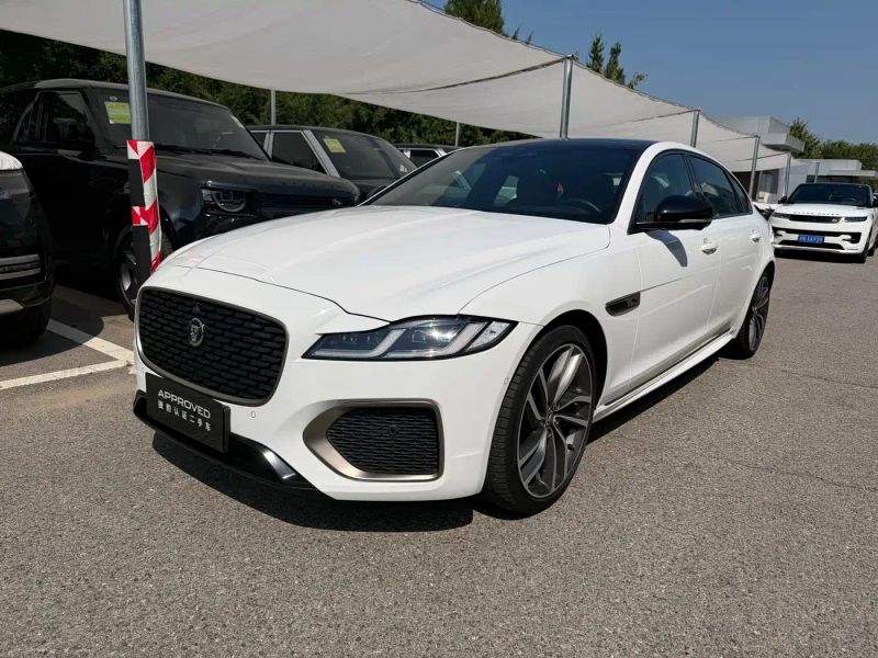 Jaguar xf