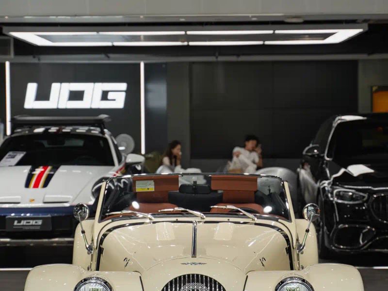 Morgan plus6