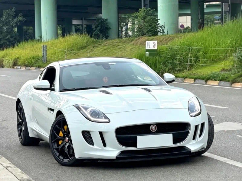 Jaguar F-TYPE