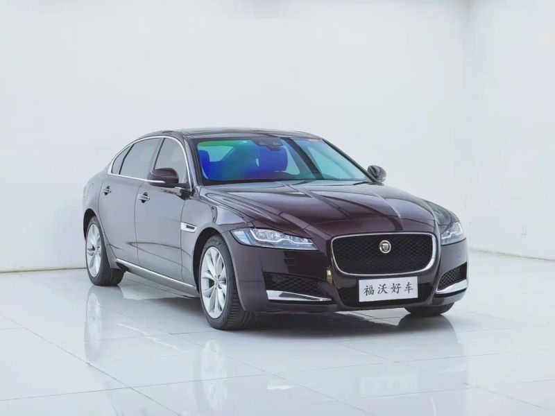 Jaguar xf