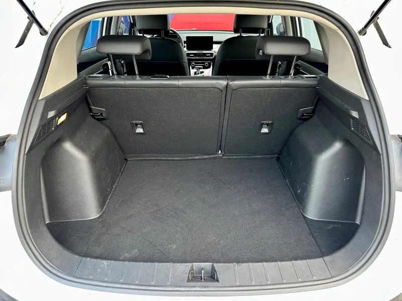 Geely binyue