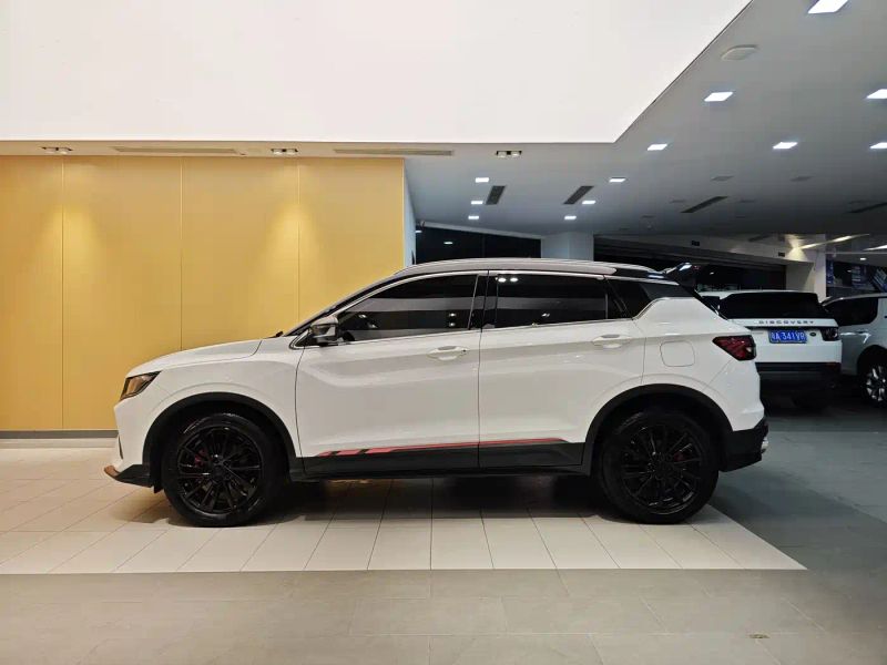 Geely binyue