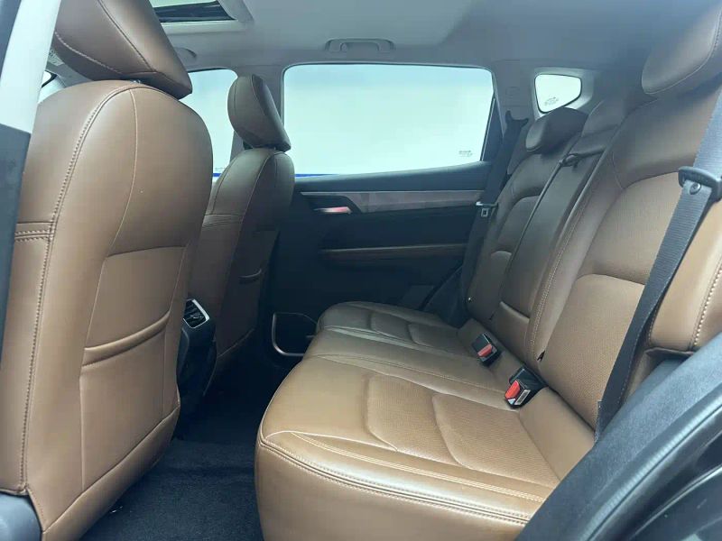 Geely x6