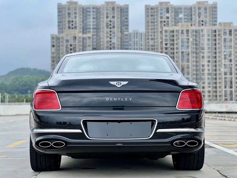 tian-yue sedan