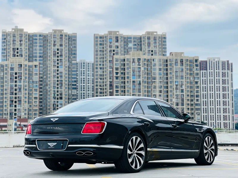tian-yue sedan
