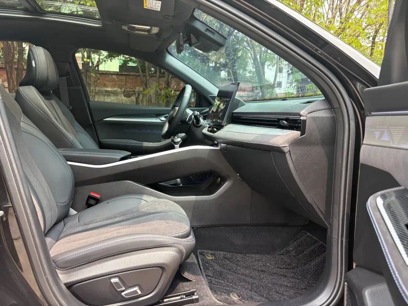 Geely dongfangyao