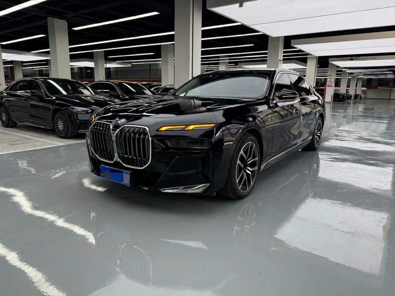 BMW 7-series