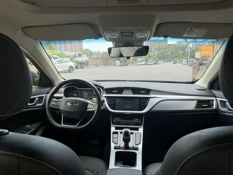 Geely gl