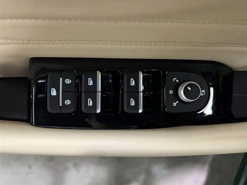 Geely dongfangyao
