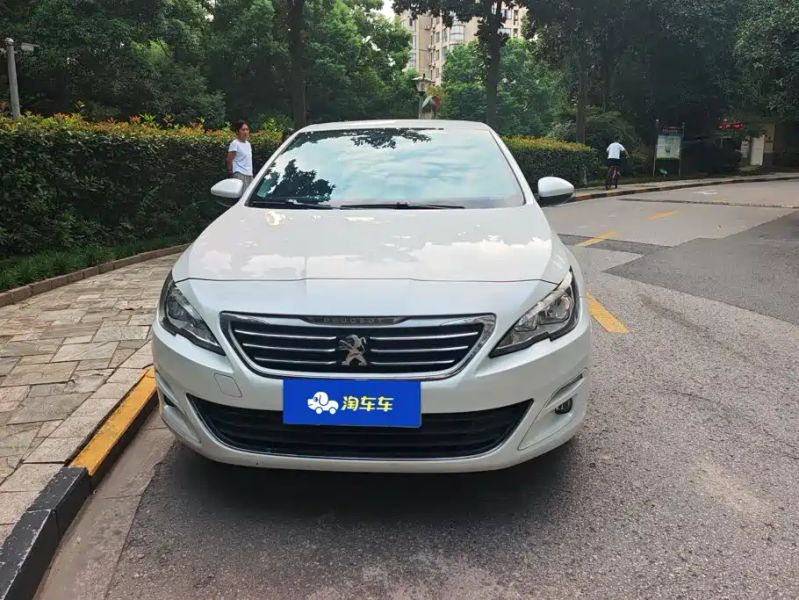 Peugeot peugeot_408