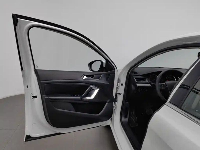 Peugeot peugeot_408