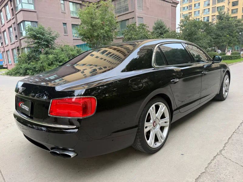 tian-yue sedan