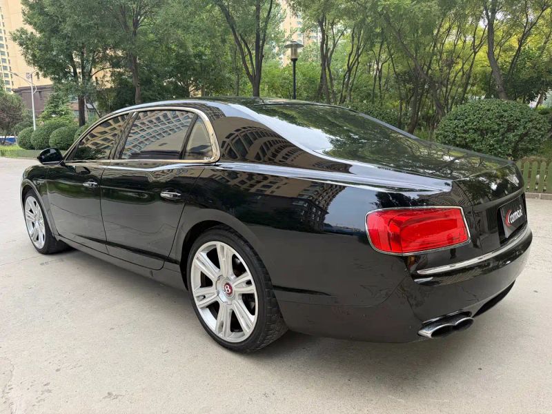 tian-yue sedan