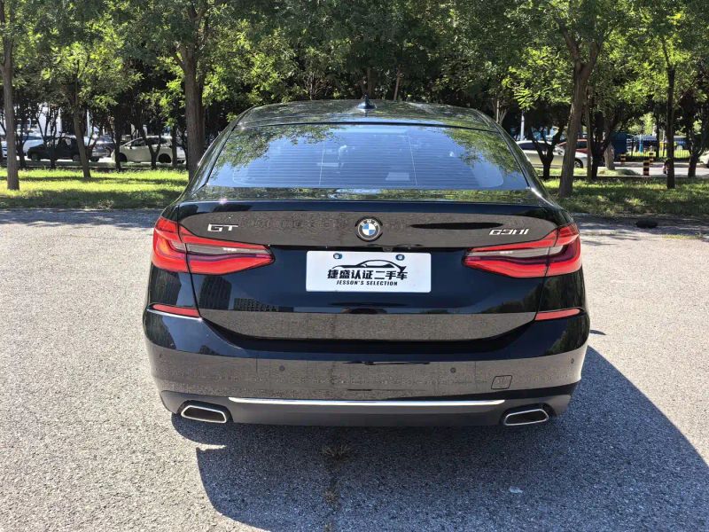 BMW 6-series