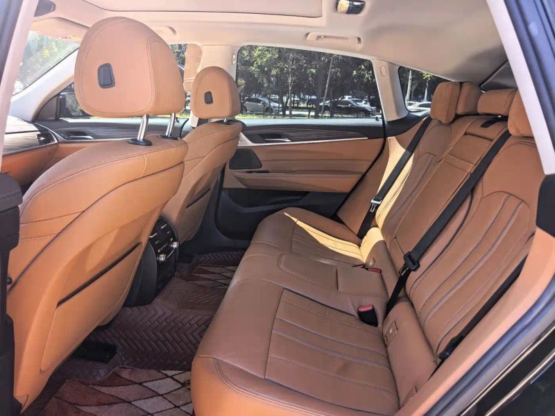 BMW 6-series