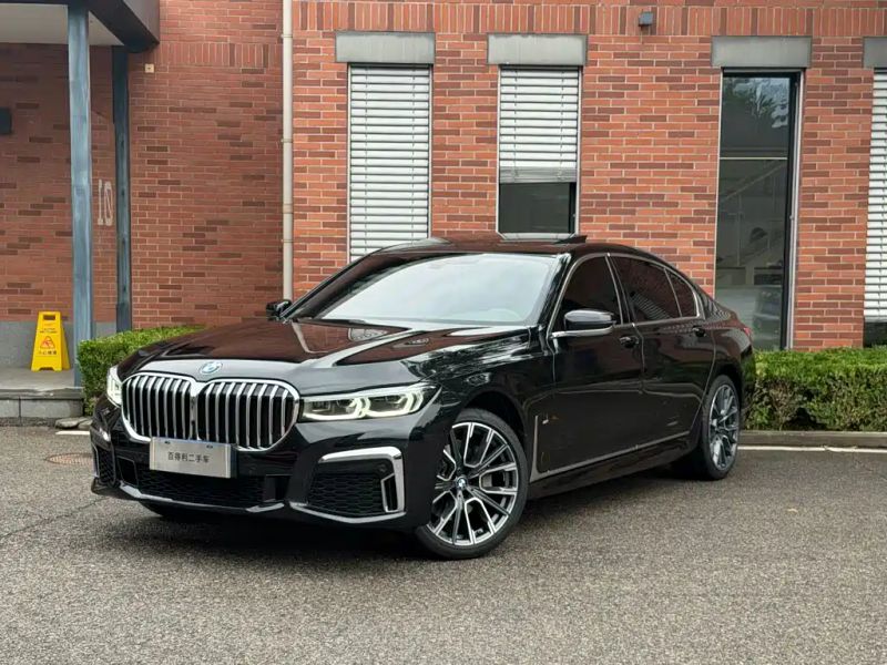 BMW 7-series