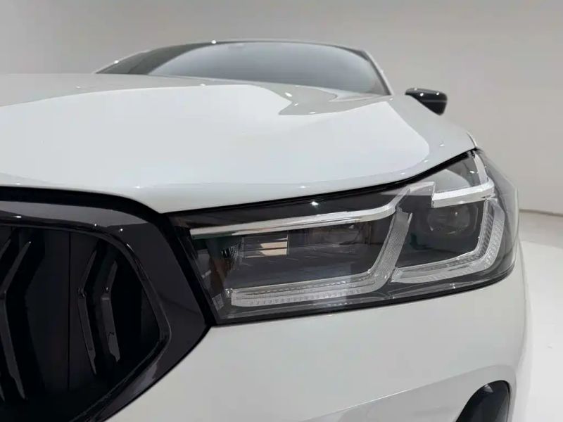 BMW 6-series