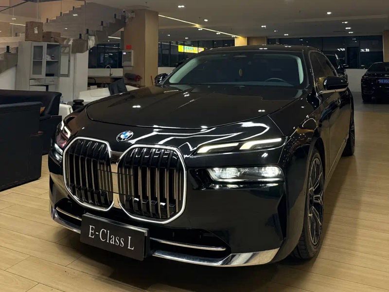 BMW 7-series
