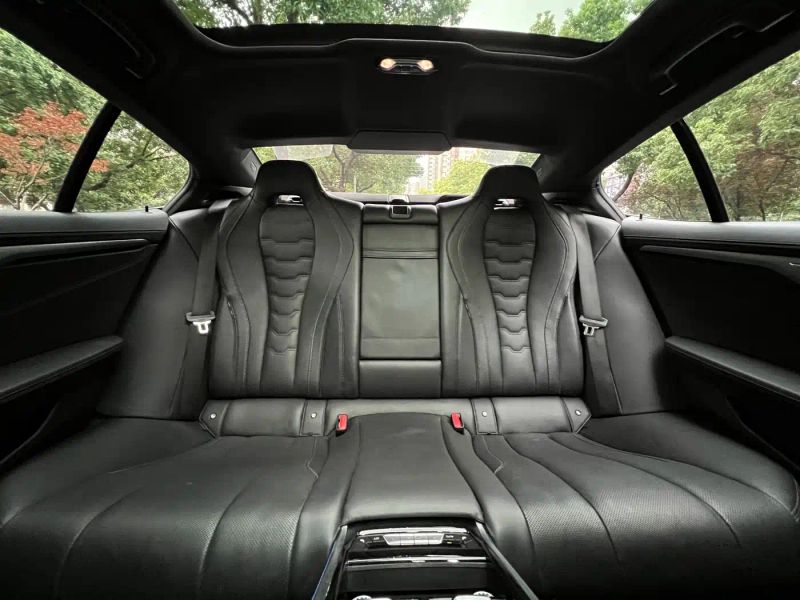 BMW 8-series