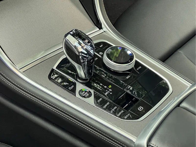 BMW 8-series