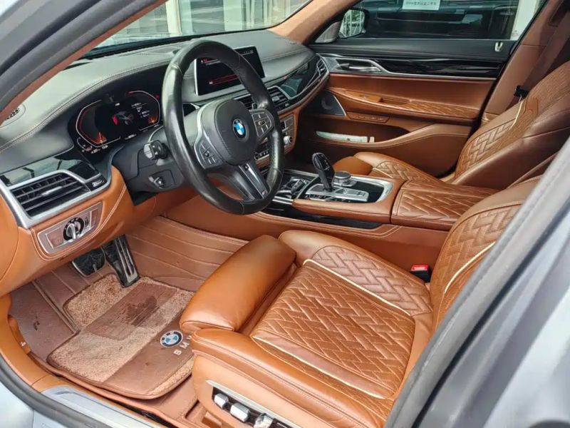 BMW 7-series