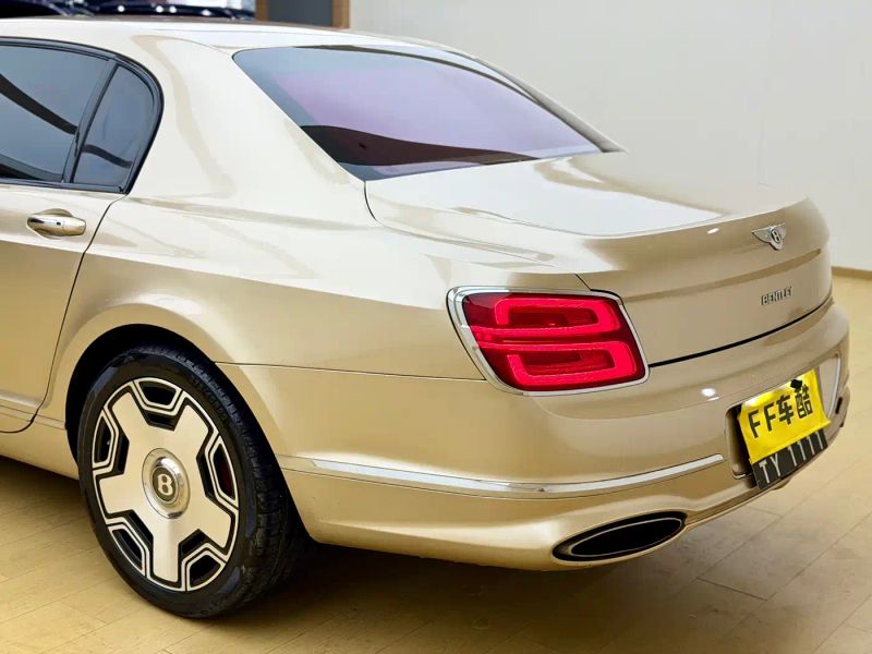 tian-yue sedan
