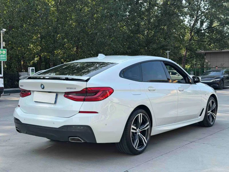BMW 6-series