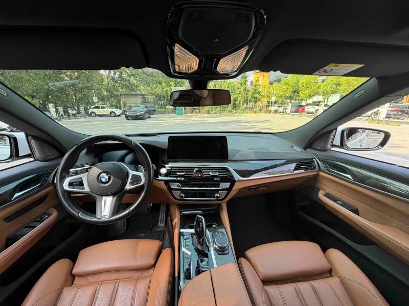 BMW 6-series