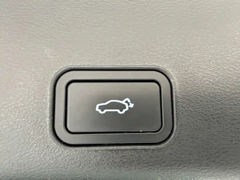 Geely l