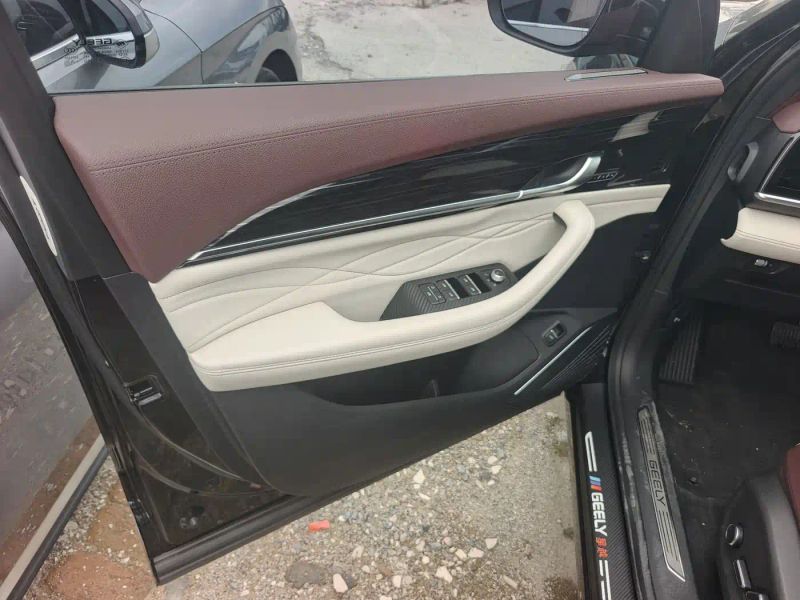 Geely xingyue-l