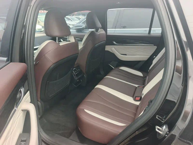 Geely xingyue-l