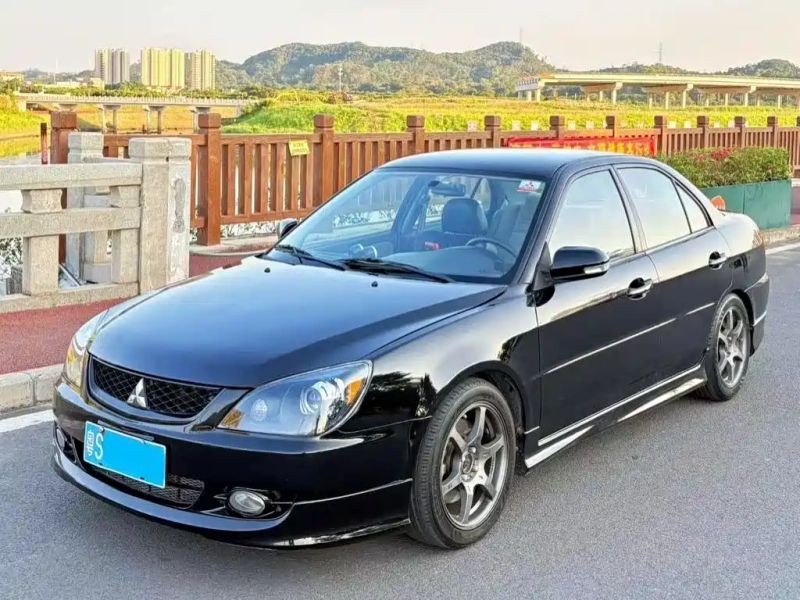 pajaro lancer