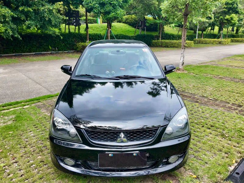 pajaro lancer
