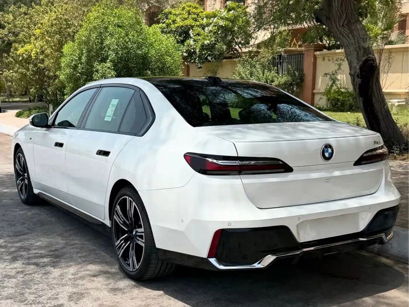 BMW 7-series