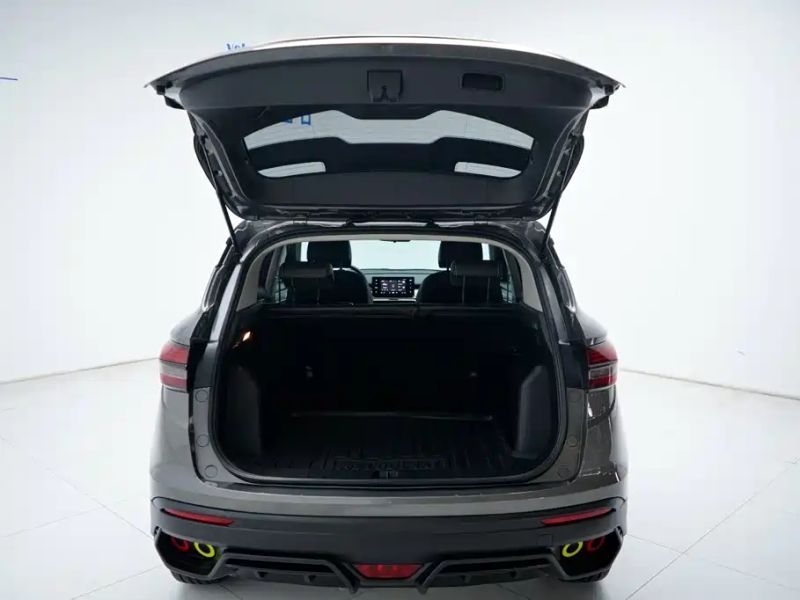 Geely binyue