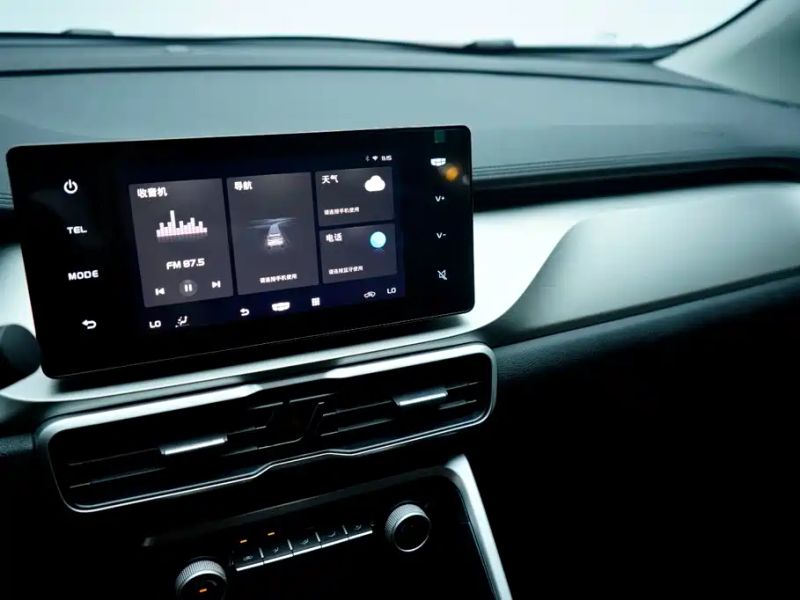Geely binyue