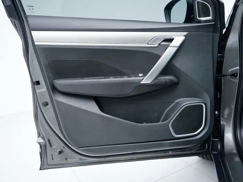 Geely binyue