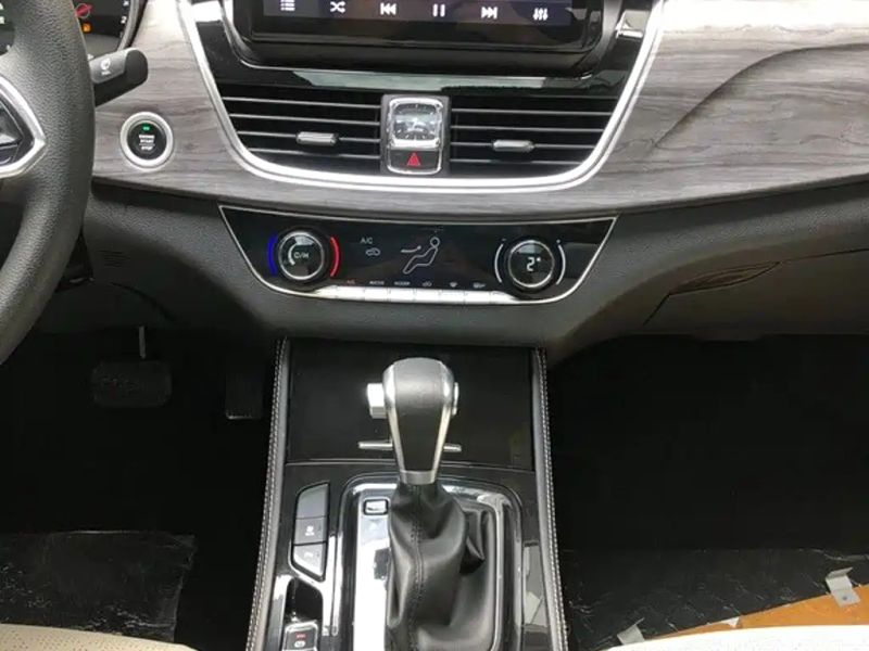 Baojun 730