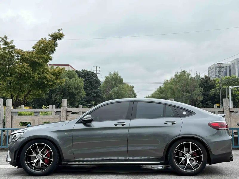 Mercedes-benz glc