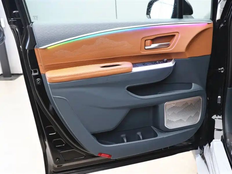 lorinsermaybach greyvia