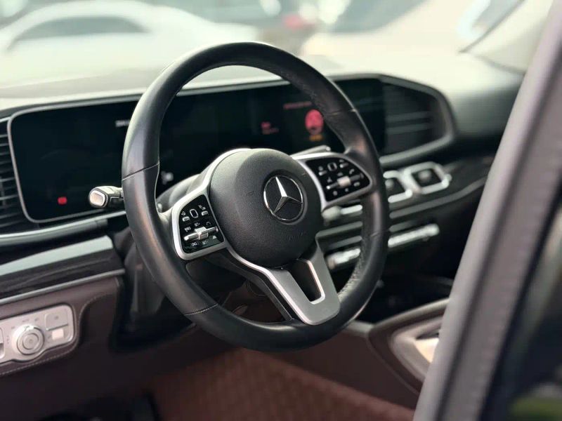Mercedes-benz gls