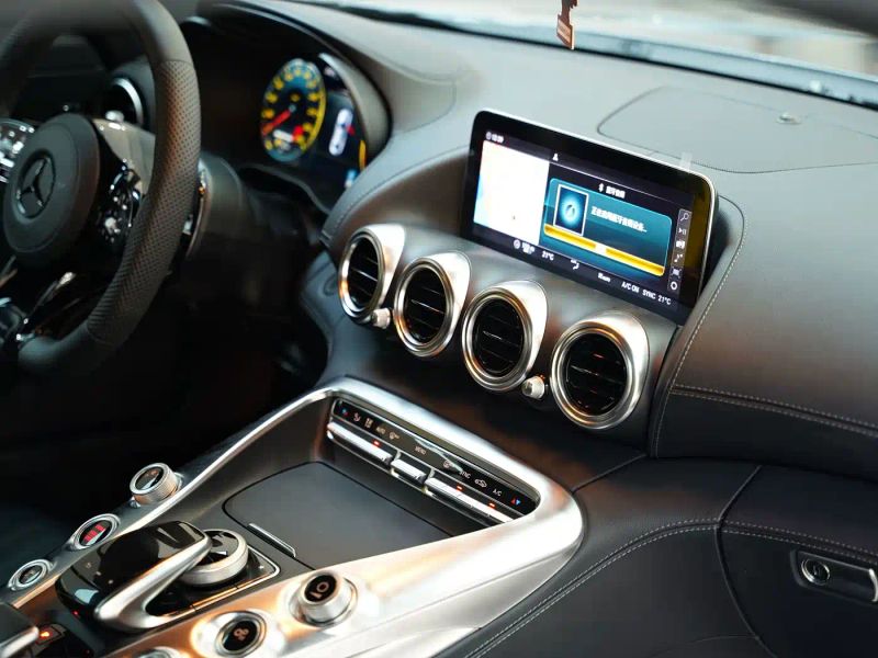 Mercedes-benz amg-gt