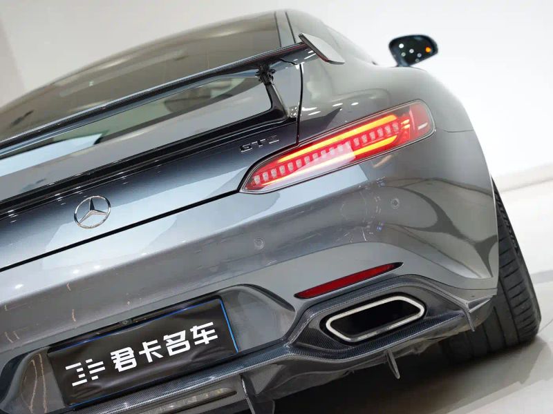 Mercedes-benz amg-gt
