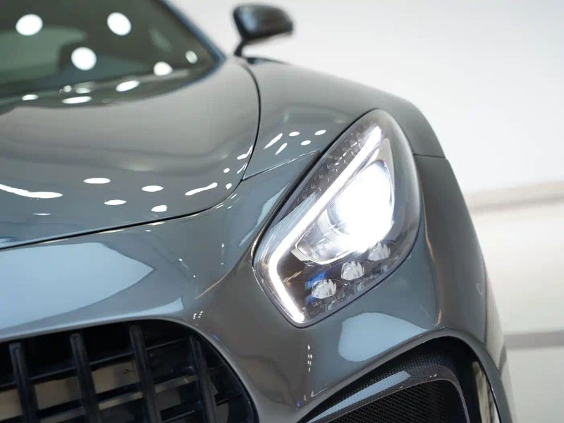 Mercedes-benz amg-gt