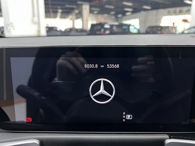 Mercedes-benz glb