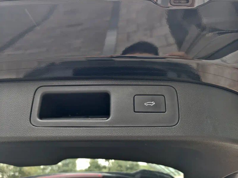 Geely haoyuel