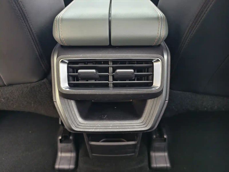 Geely haoyuel